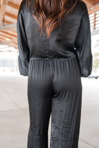 Front Knot Cropped Blouse in Black