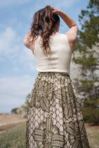 Subtle V Square Neck Cropped Tank Top